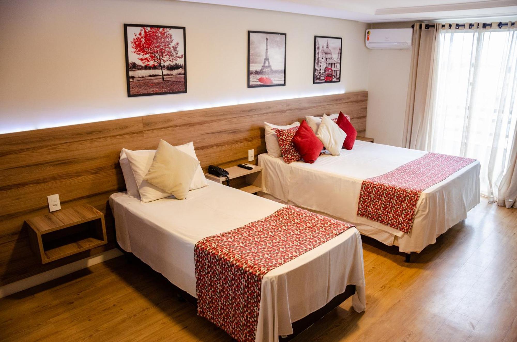 Hotel Ferraz Pouso Alegre Bagian luar foto